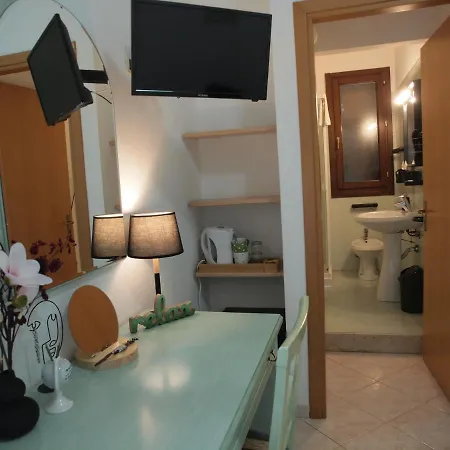 Lighea לינה וארוחת בוקר