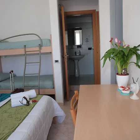 לינה וארוחת בוקר Lighea סן ויטו לו קאפו